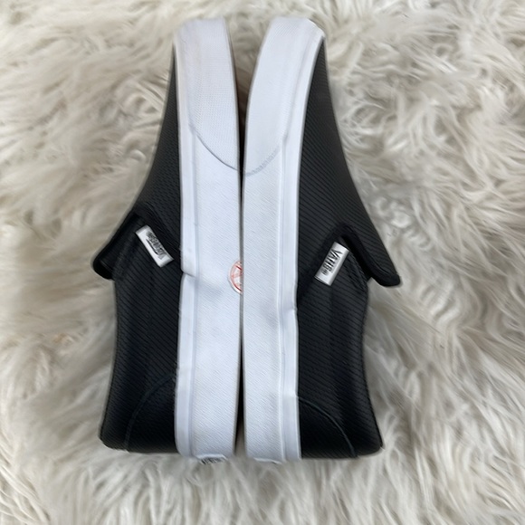 VANS Classic Slip-On Black Perforated Leather Unisex Shoes Size 6 NEW - Picture 10 of 16